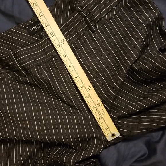 Stretch Pinstripe Capris Pants by Larry Levine - Picture 7 of 9